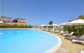 Stunning apartment in Pizzo with Outdoor swimming pool, WiFi and 1 Bedrooms